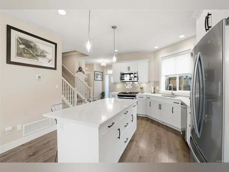 751 James Place, Ladysmith, BC, V9G 1W2 - 5