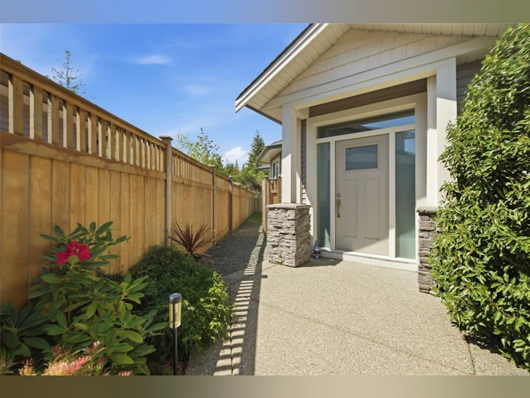 751 James Place, Ladysmith, BC, V9G 1W2 - 29