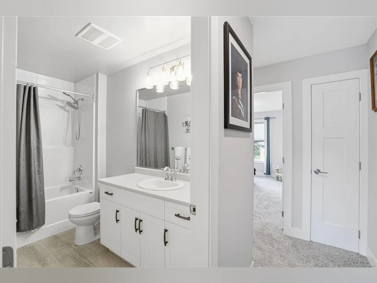 751 James Place, Ladysmith, BC, V9G 1W2 - 25