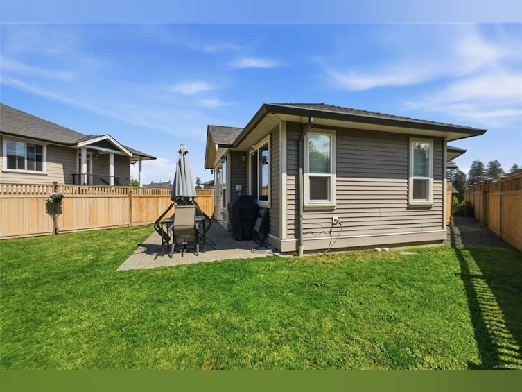 751 James Place, Ladysmith, BC, V9G 1W2 - 35