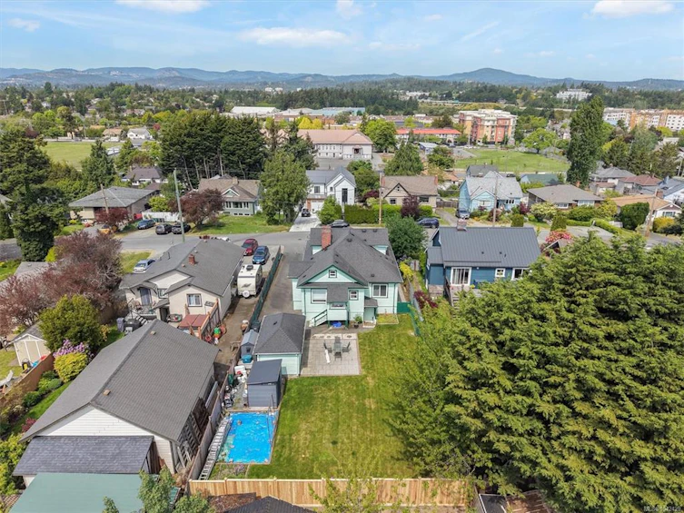3161 Donald Street, Saanich, BC, V8V 3P7 - 39