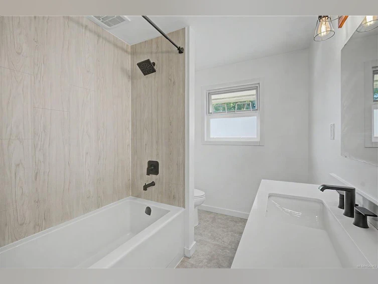 480 4th Avenue, Campbell River, BC, V9W 3W8 - 19