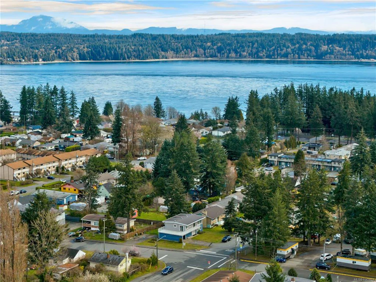 480 4th Avenue, Campbell River, BC, V9W 3W8 - 45