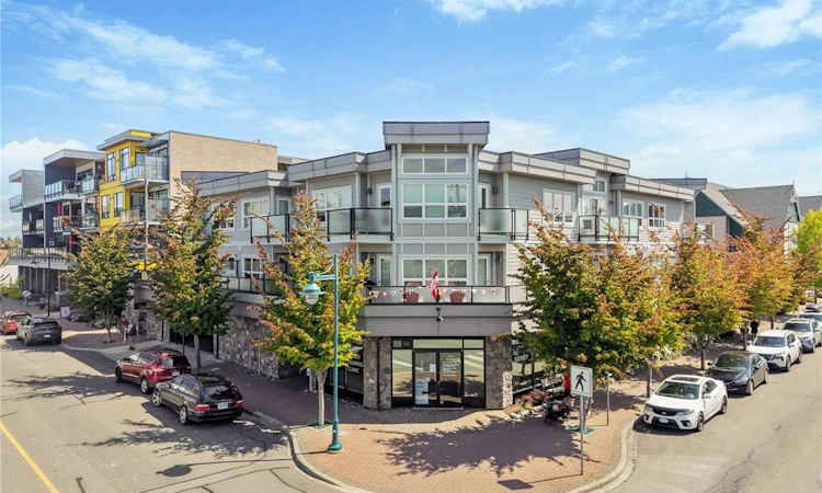 308-9751 Fourth Street