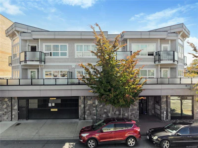308-9751 Fourth Street - 5