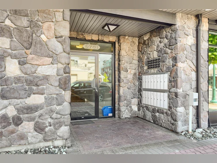 308-9751 Fourth Street, Sidney, BC, V8L 2Y9 - 6