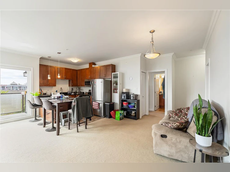 308-9751 Fourth Street, Sidney, BC, V8L 2Y9 - 15