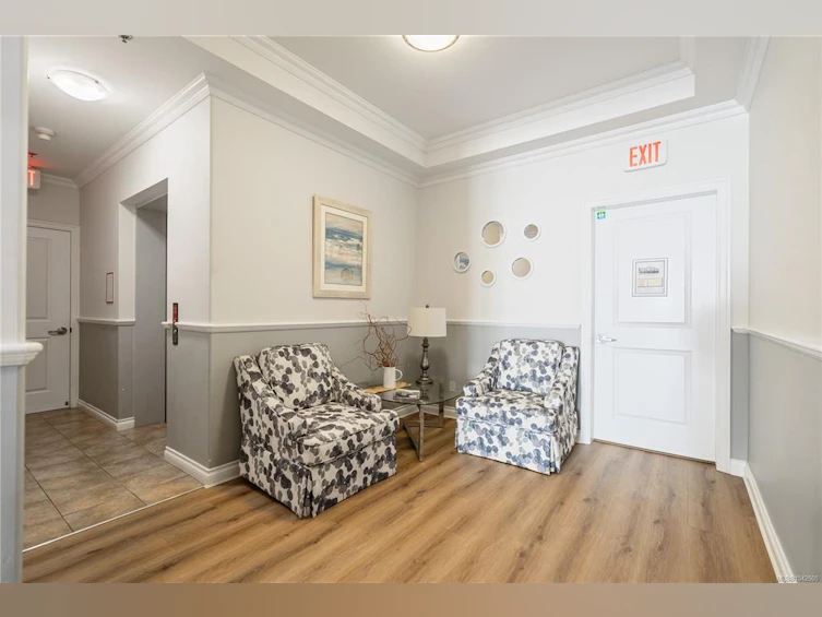 308-9751 Fourth Street, Sidney, BC, V8L 2Y9 - 7