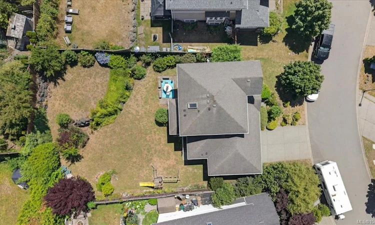 6524 Stonewood Drive