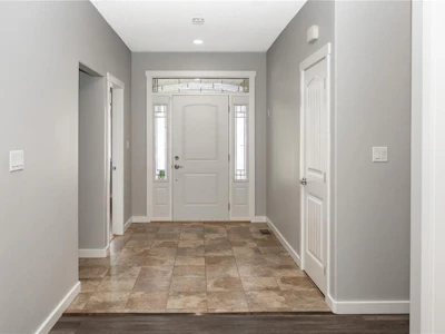 117 Strathcona Way - 4