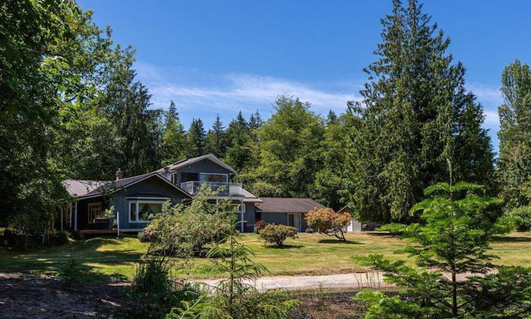 2239 Oyster Garden Road