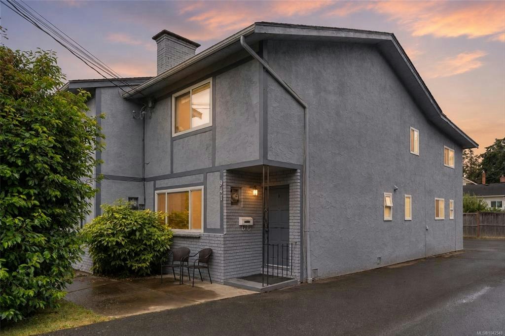 941 Inskip Street, Esquimalt, BC, V9A 4J6