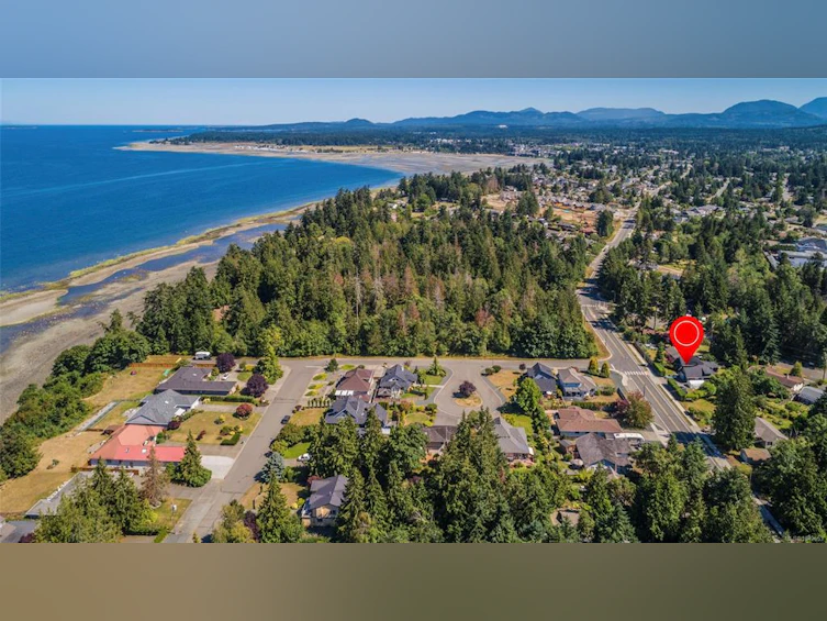 647 Temple Street, Parksville, BC, V9P 1B4 - 11