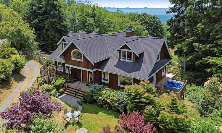 4570 Otter Point Place