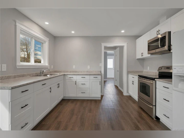 277 Carolyn Road, Campbell River, BC, V9W 3M2 - 4