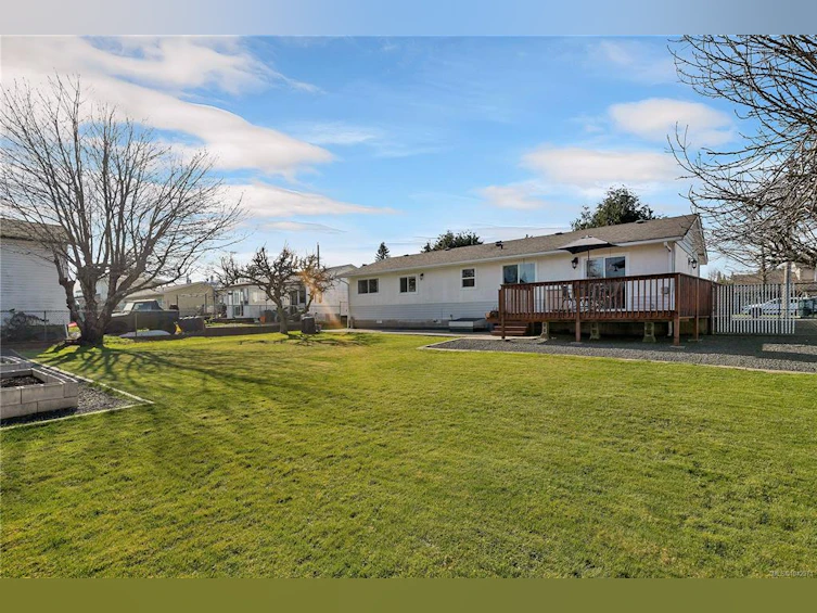 277 Carolyn Road, Campbell River, BC, V9W 3M2 - 28