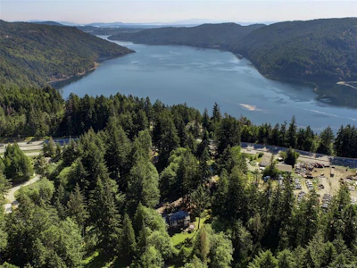 300 Meadow Way - 2