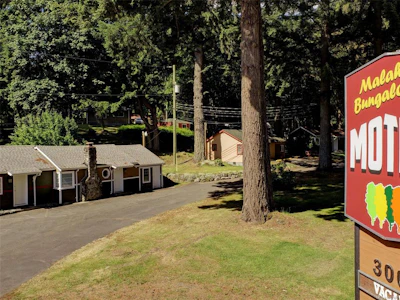 300 Meadow Way - 3
