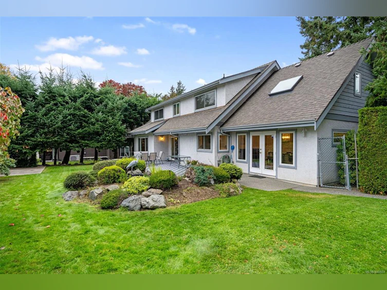 1741 Barrie Road, Saanich, BC, V8N 2W4 - 6