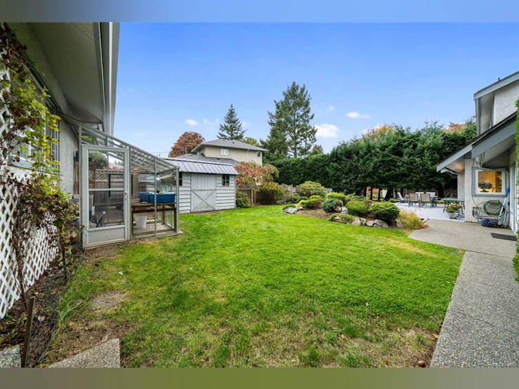 1741 Barrie Road, Saanich, BC, V8N 2W4 - 50
