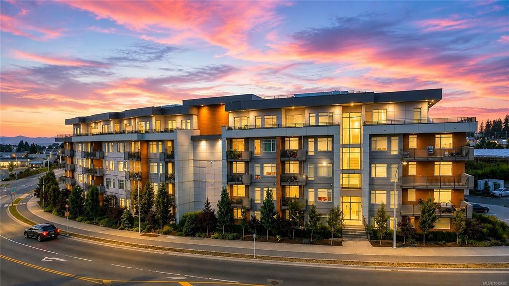 207-6540 Metral Drive, Nanaimo, BC, V9T 2L8