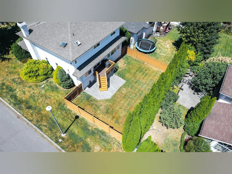 4239 Arbordale Court, Saanich, BC, V8N 6K1 - 56