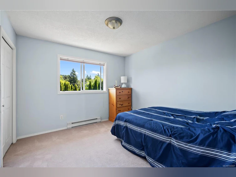 4239 Arbordale Court, Saanich, BC, V8N 6K1 - 38