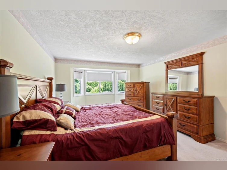 4239 Arbordale Court, Saanich, BC, V8N 6K1 - 27