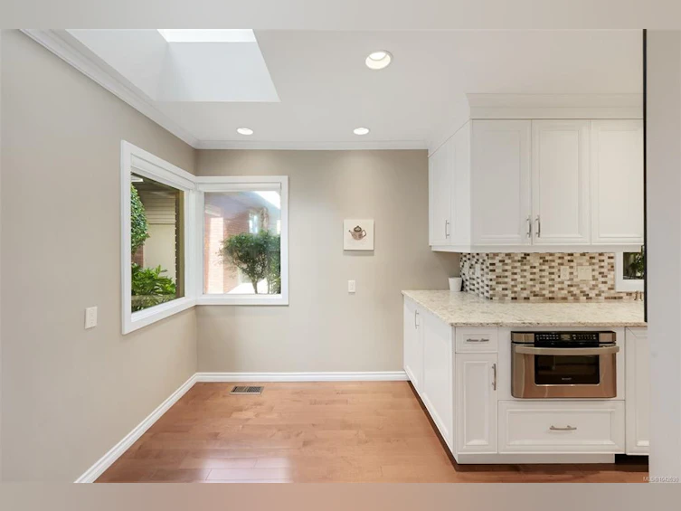 104-2345 Cedar Hill Cross Road, Oak Bay, BC, V8P 5M8 - 16