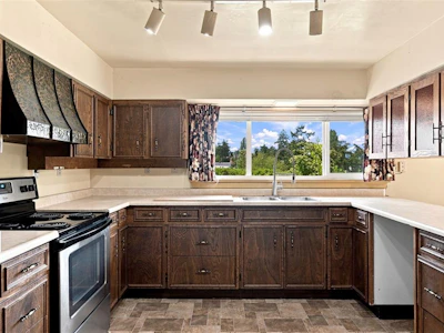 950 Dunn Avenue - 4