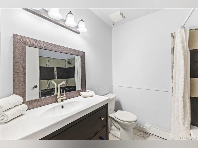 2505 S Alder Street, Campbell River, BC, V9W 5T3 - 13