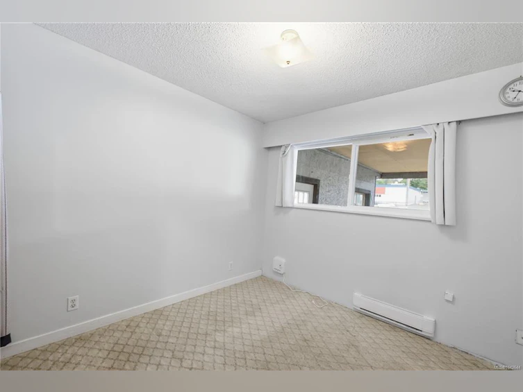 2505 S Alder Street, Campbell River, BC, V9W 5T3 - 12