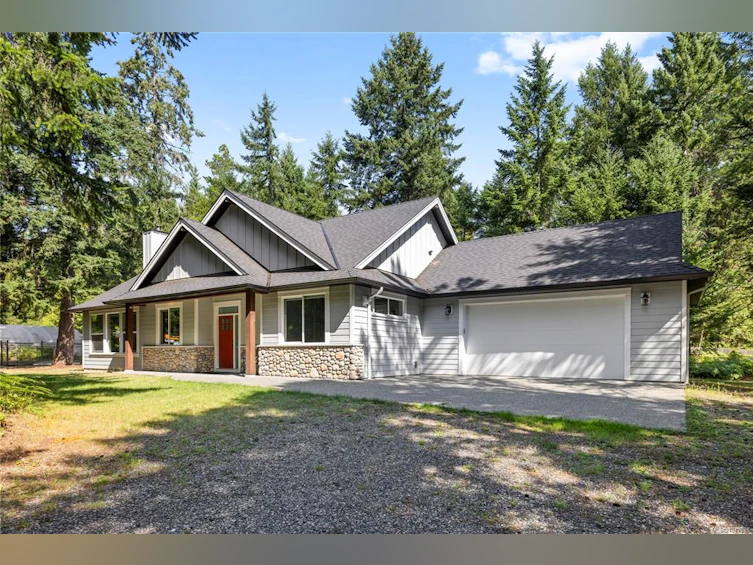 480 Oakdowne Road, Qualicum Beach, BC, V9K 2G1