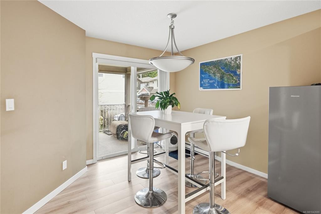 6085 Clayburn Place, Nanaimo, BC, V9V 1M6 - 5