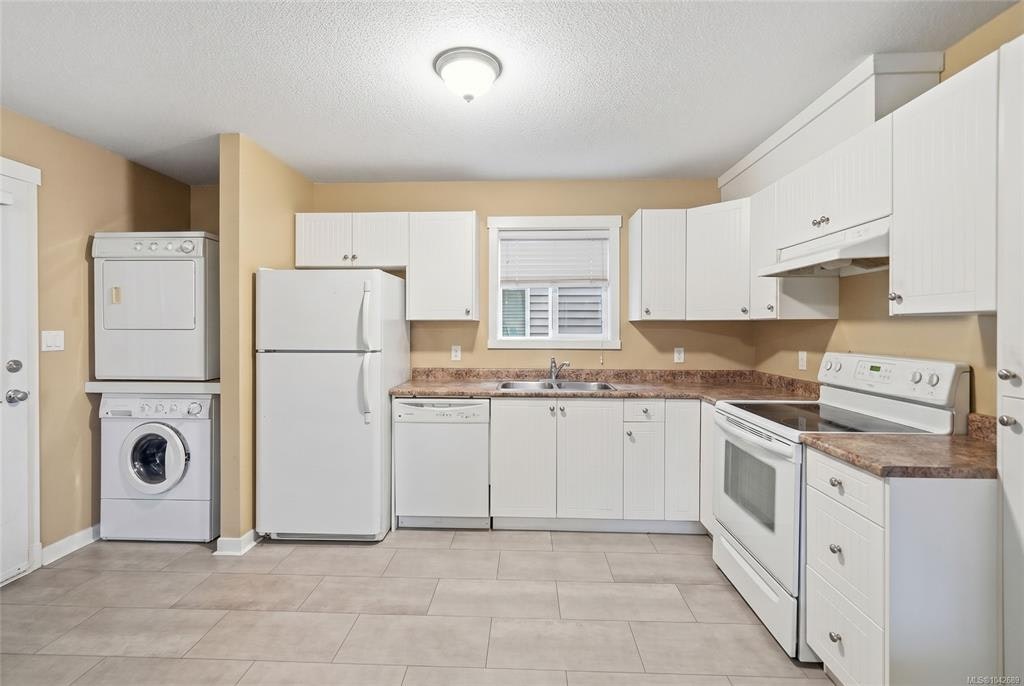 6085 Clayburn Place, Nanaimo, BC, V9V 1M6 - 25