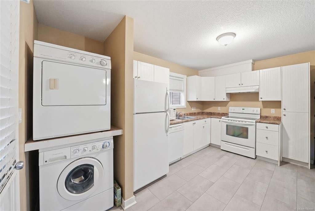 6085 Clayburn Place, Nanaimo, BC, V9V 1M6 - 26