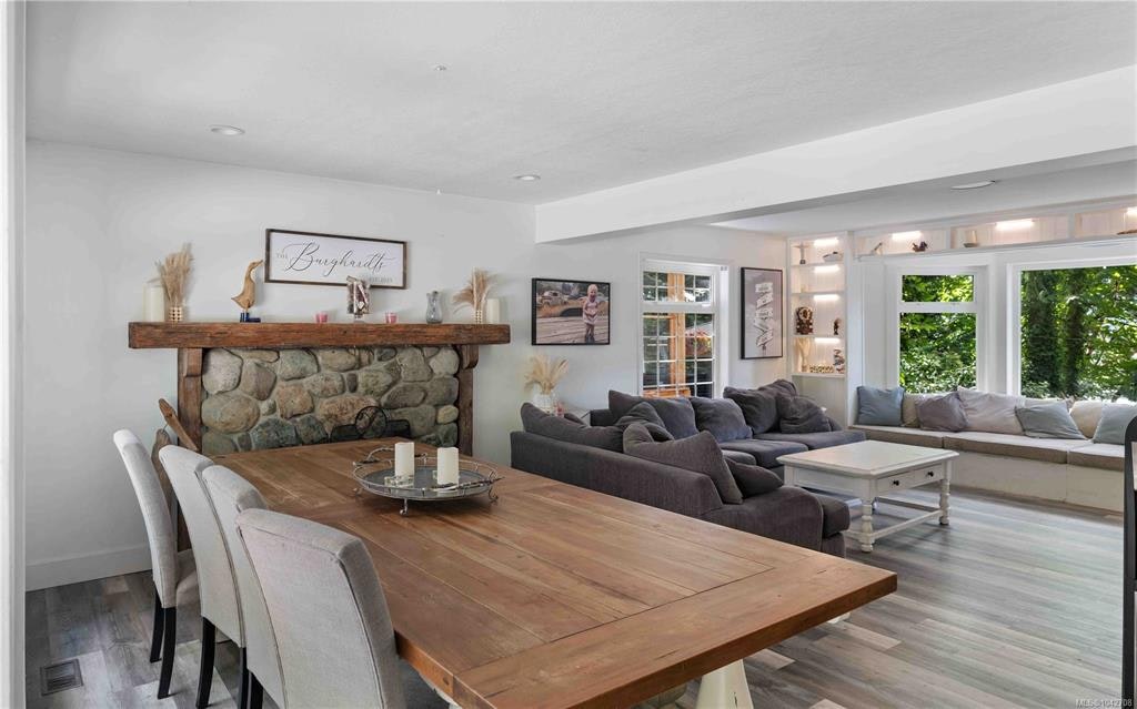 3049 Telegraph Road, Mill Bay, BC, V0R 2P0 - 13