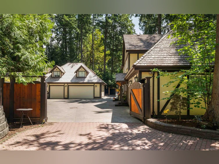 3049 Telegraph Road, Mill Bay, BC, V0R 2P0