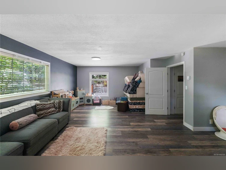 3049 Telegraph Road, Mill Bay, BC, V0R 2P0 - 20
