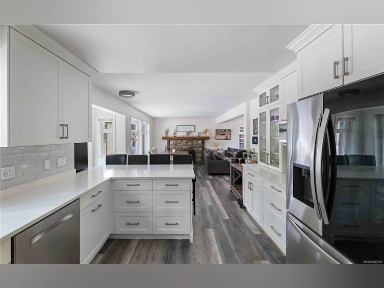 3049 Telegraph Road, Mill Bay, BC, V0R 2P0 - 16