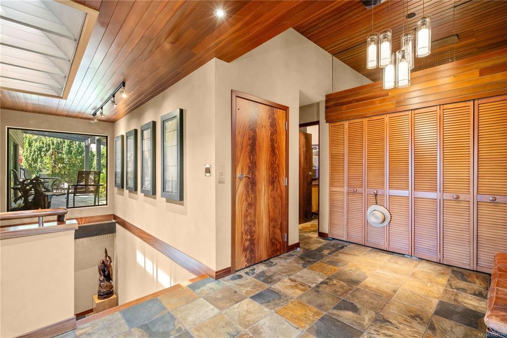 314 Bessborough Avenue, View Royal, BC, V9B 1T7 - 49