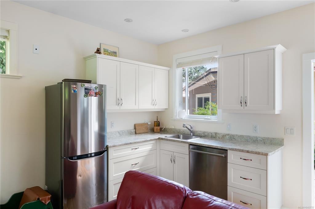 260 Dogwood Avenue, Duncan, BC, V9L 1H4 - 29