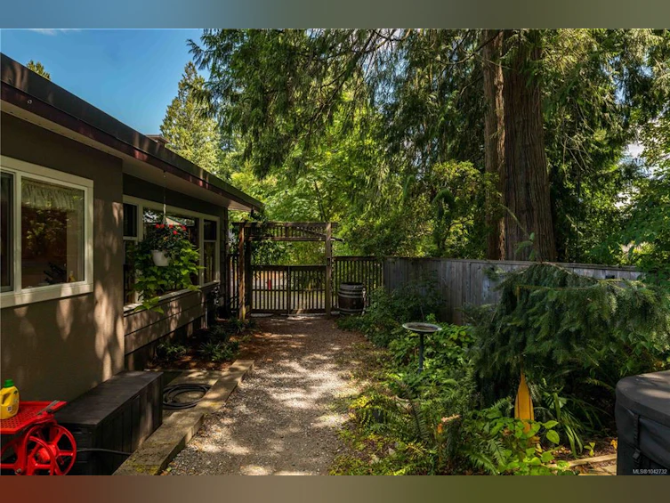 260 Dogwood Avenue, Duncan, BC, V9L 1H4 - 25