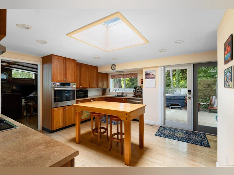 260 Dogwood Avenue, Duncan, BC, V9L 1H4 - 8
