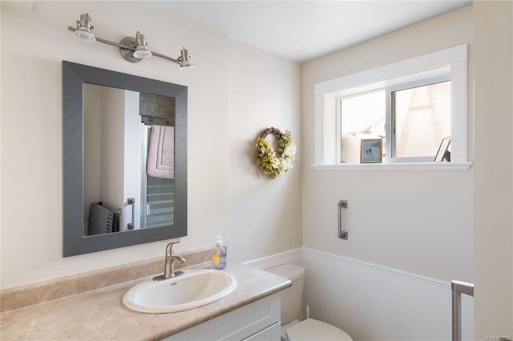260 Dogwood Avenue, Duncan, BC, V9L 1H4 - 22