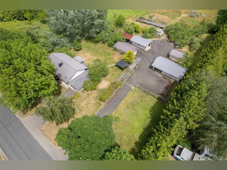 6767 Cypress Boulevard, Port Alberni, BC, V9Y 8T7 - 2