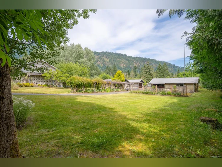 6767 Cypress Boulevard, Port Alberni, BC, V9Y 8T7 - 53