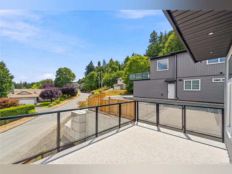 101-5311 Toms Turnabout, Nanaimo, BC, V9T 5M9 - 45
