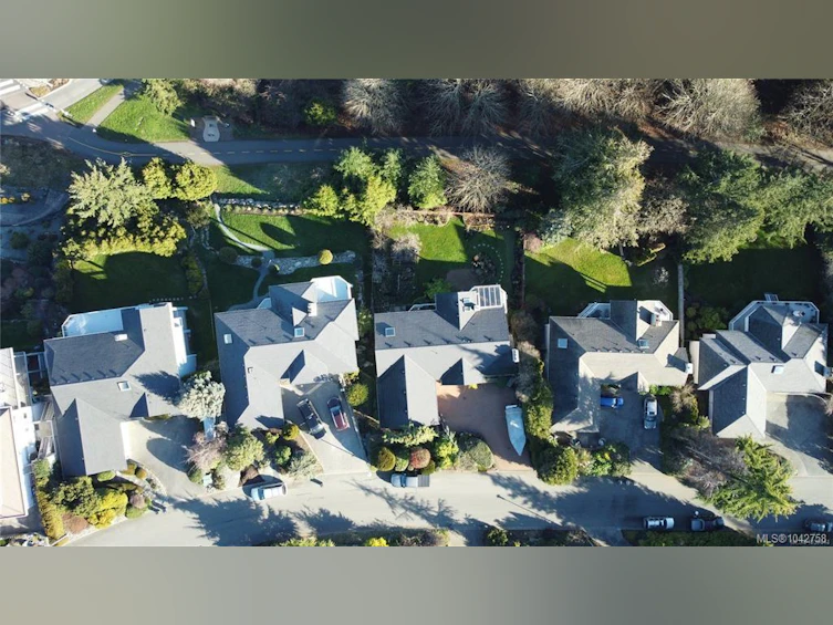 986 Seapearl Place, Saanich, BC, V8Y 2X3 - 71