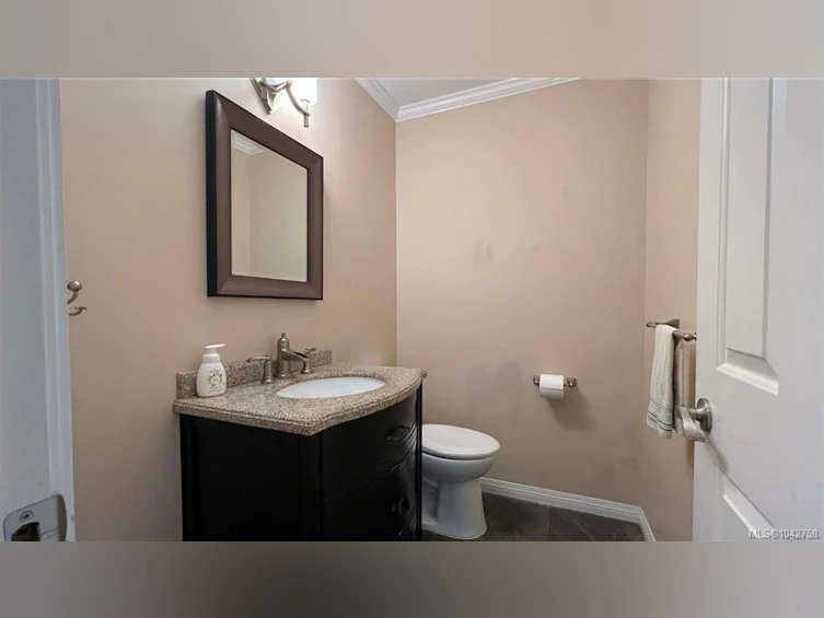 986 Seapearl Place, Saanich, BC, V8Y 2X3 - 47